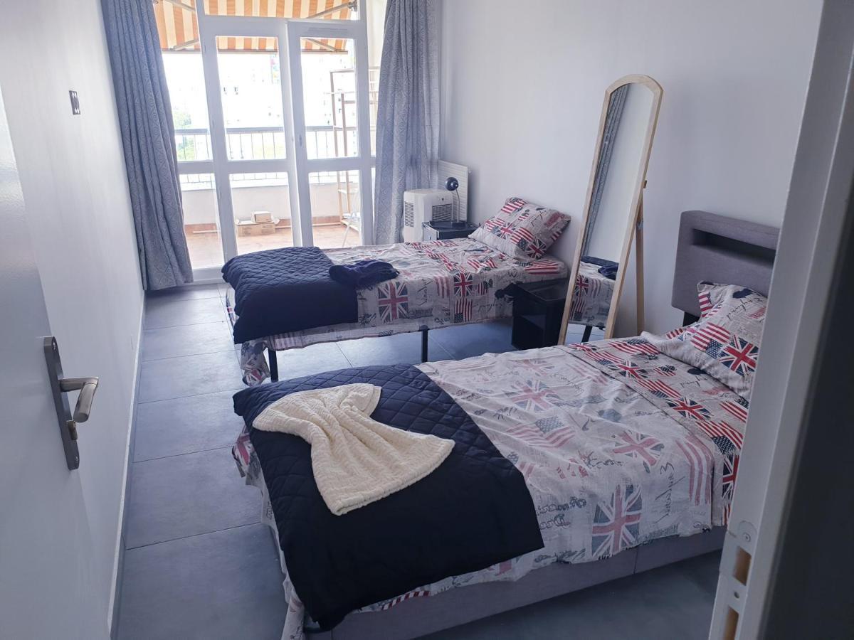 Big Flat Sea Vieuw 95 M2 5 Rooms Near Airport 5 Min Train 3 Min And Tram On Site, Beach 7 Min, 2 Showers And 2 Toilets , Neuf Grand Appartement 95 M2 5 Chambres Proche Aeroport 5 Min Train 3 Min Et Tramway Sur Place, Plage 7 Min 2 Douches Et 2 Wc Vue Ницца Экстерьер фото