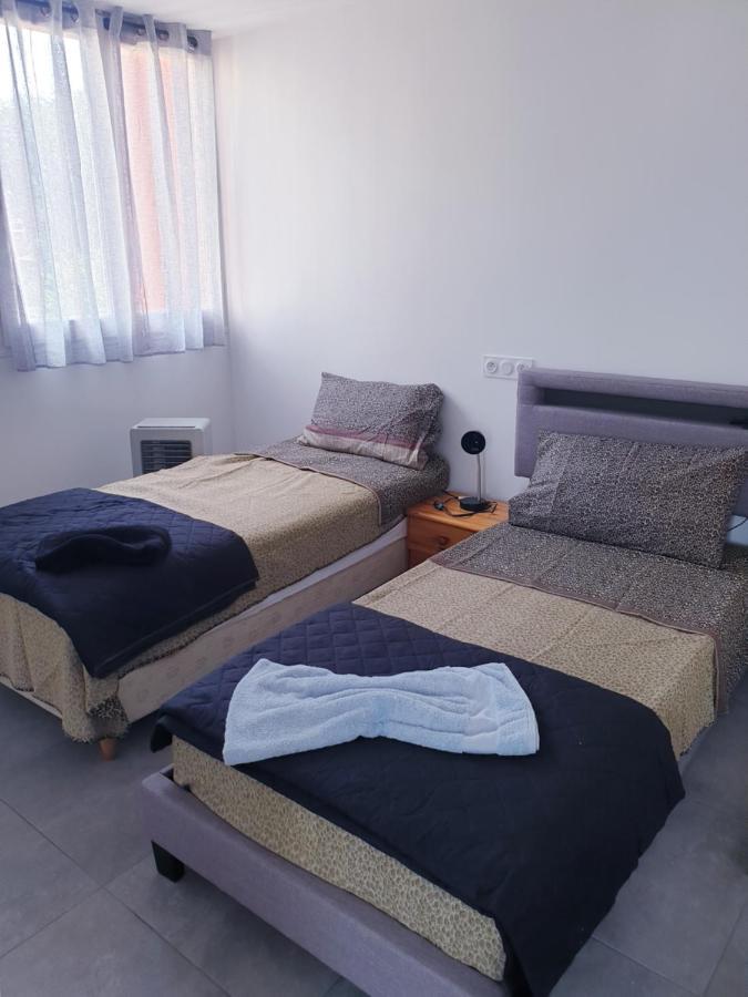 Big Flat Sea Vieuw 95 M2 5 Rooms Near Airport 5 Min Train 3 Min And Tram On Site, Beach 7 Min, 2 Showers And 2 Toilets , Neuf Grand Appartement 95 M2 5 Chambres Proche Aeroport 5 Min Train 3 Min Et Tramway Sur Place, Plage 7 Min 2 Douches Et 2 Wc Vue Ницца Экстерьер фото