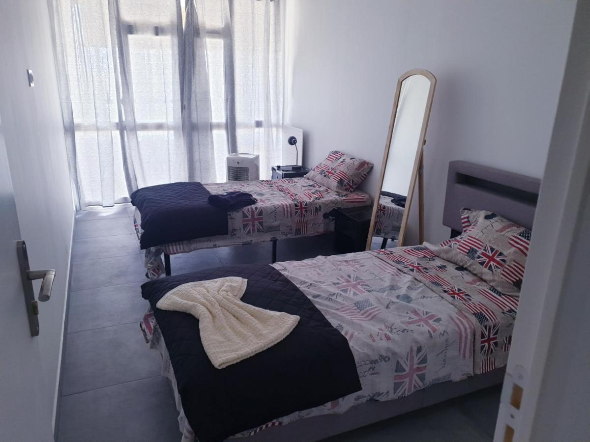 Big Flat Sea Vieuw 95 M2 5 Rooms Near Airport 5 Min Train 3 Min And Tram On Site, Beach 7 Min, 2 Showers And 2 Toilets , Neuf Grand Appartement 95 M2 5 Chambres Proche Aeroport 5 Min Train 3 Min Et Tramway Sur Place, Plage 7 Min 2 Douches Et 2 Wc Vue Ницца Экстерьер фото