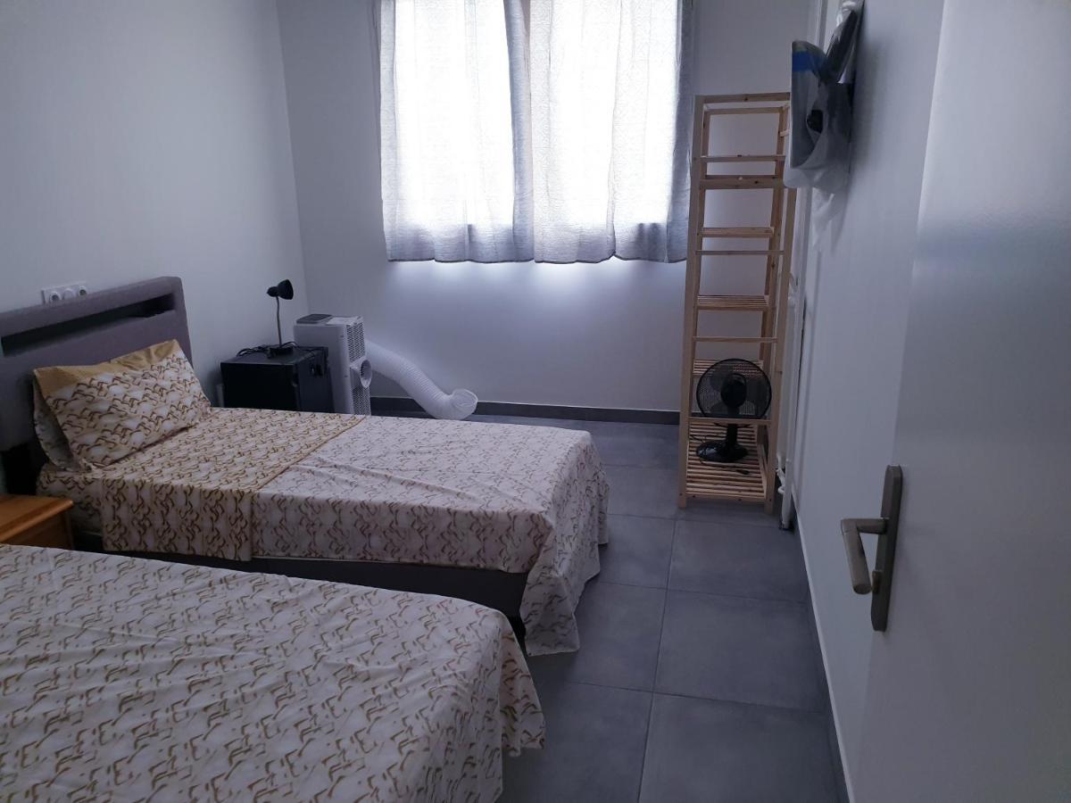 Big Flat Sea Vieuw 95 M2 5 Rooms Near Airport 5 Min Train 3 Min And Tram On Site, Beach 7 Min, 2 Showers And 2 Toilets , Neuf Grand Appartement 95 M2 5 Chambres Proche Aeroport 5 Min Train 3 Min Et Tramway Sur Place, Plage 7 Min 2 Douches Et 2 Wc Vue Ницца Экстерьер фото
